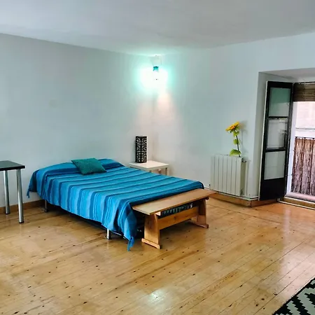 Gran Con Balcon En Tirso De Molina