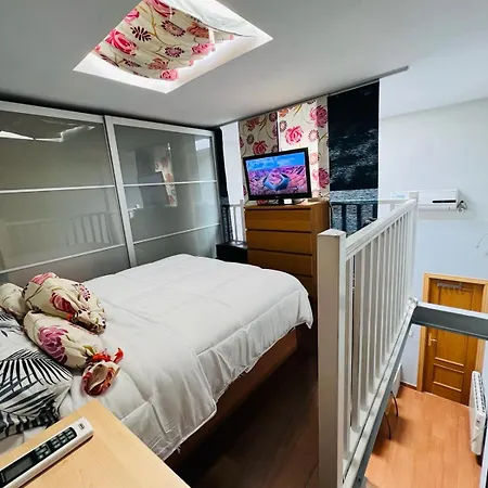 Palafox Apartment