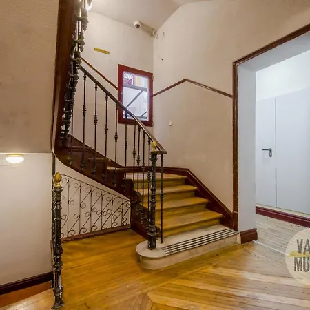 Daire Elegant 4pax En Letras-cortes Madrid