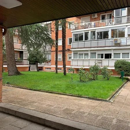 Piso En Arturo Soria 5 Personas Cerca Del Aeropuerto Y De Ifema Apartment Madrid