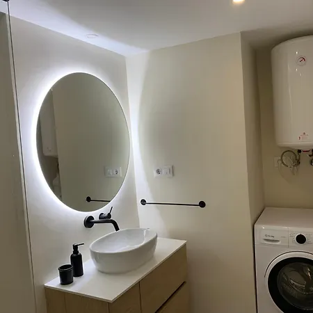 Apartment Piso En Arturo Soria 5 Personas Cerca Del Aeropuerto Y De Ifema