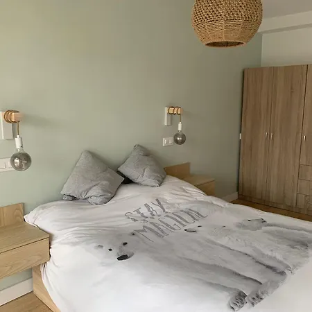Apartment Piso En Arturo Soria 5 Personas Cerca Del Aeropuerto Y De Ifema Madrid