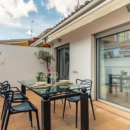 Heima Penthouse Center *