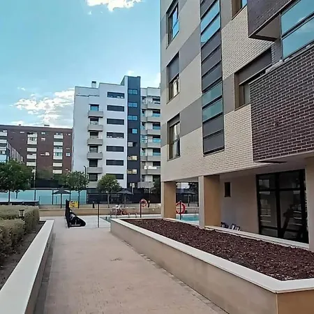 Valdebebas Con Garaje Gimnasio Y Piscina *