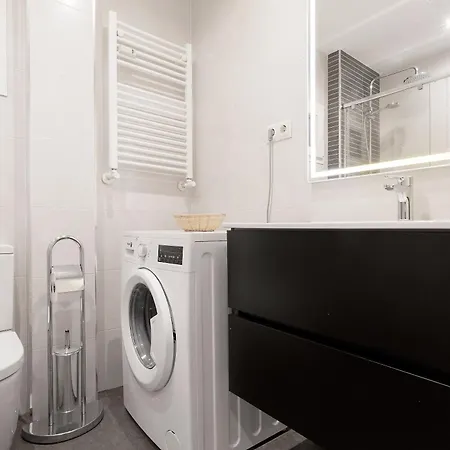 Genteel Retiro Apartment *