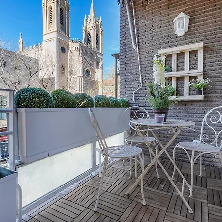 Genteel Retiro Apartment