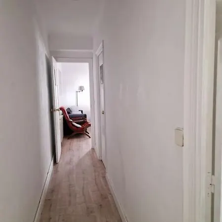 Apartment Porthos, Bonito Zona Puerta Del Angel Madrid