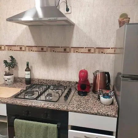 Apartment Porthos, Bonito Zona Puerta Del Angel Madrid