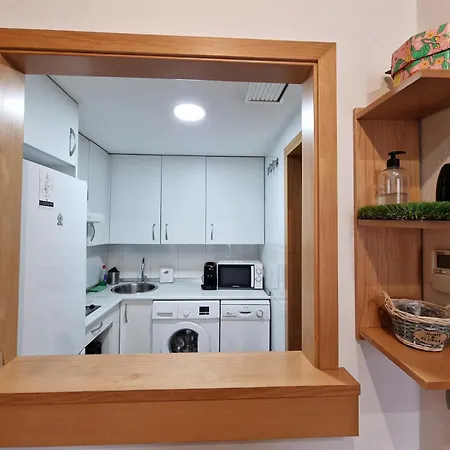 Samaniego, Piscina Y Garaje Junto Civitas Metropolitano Y Aeropuerto Apartment Madrid