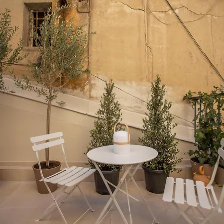 Behap Plaza Del Carmen Aparthotel Madrid