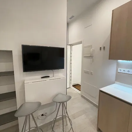 Casa De Huespedes Almirante Apartamento *
