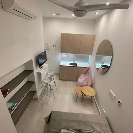 Apartamento Casa De Huespedes Almirante Madrid