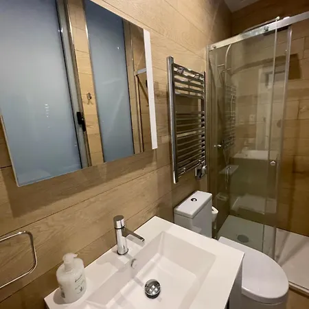 Casa De Huespedes Almirante Apartamento Madrid
