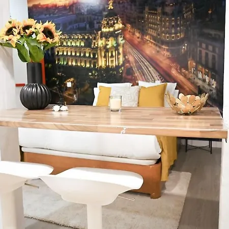 Agradable Apartamento Temporal De 1 Dormitorio En Pez30 Apartment Madrid