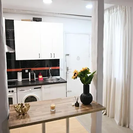 Agradable Apartamento Temporal De 1 Dormitorio En Pez30 *