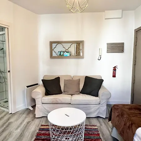 Estudio Puerta Cerrada Apartamento