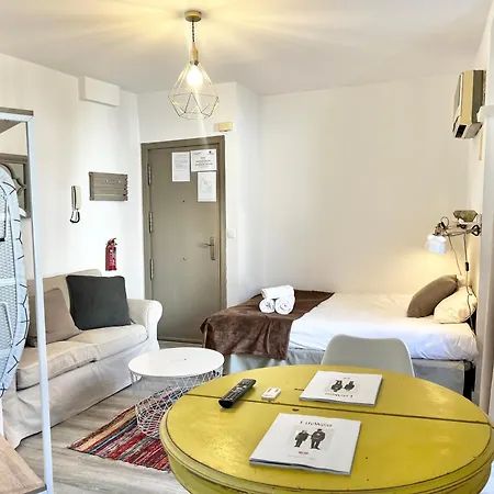 Estudio Puerta Cerrada Apartamento