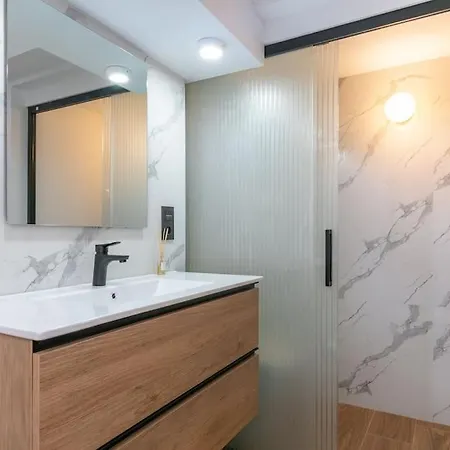 Precioso Duplex En Zona Vista Alegre En Apartamento *