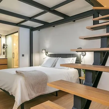 Apartamento Precioso Duplex En Zona Vista Alegre En Madrid