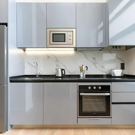 Precioso Duplex En Zona Vista Alegre En Apartamento Madrid