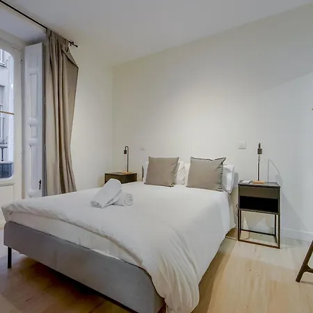 Cozy&new 6pax En La Plaza De Tirso - E1 Madrid
