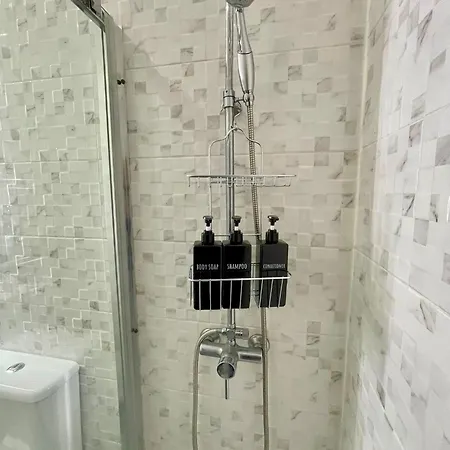 Adorable Apartamento En Chamberi *