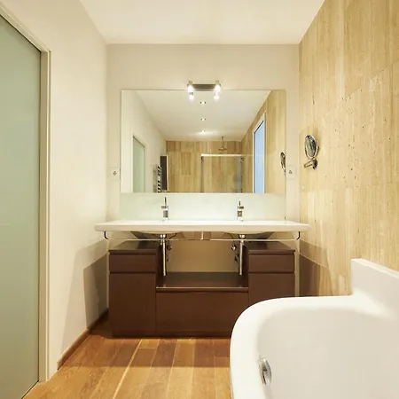Goya Luxury, By Presidence Apartment Madrid