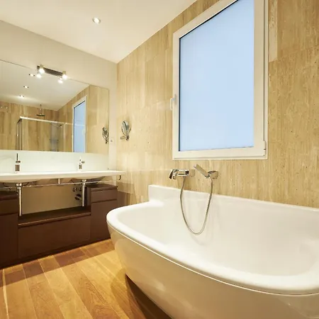 Goya Luxury, By Presidence Madrid
