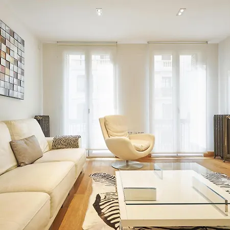 Goya Luxury, By Presidence