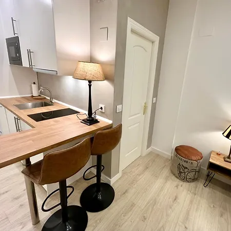 Puerta Del Sol House Apartment *