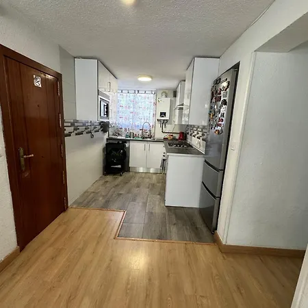 “apartamento Moderno Y Acogedor Apartment *