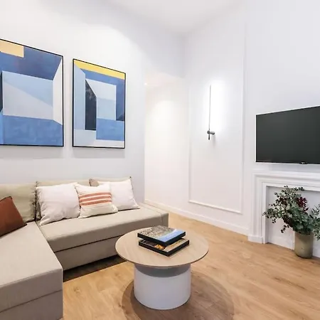 New Luxury Flat Next To Gran Via