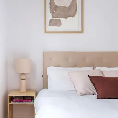 New Luxury Flat Next To Gran Via Apartamento