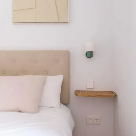 New Luxury Flat Next To Gran Via * Madrid