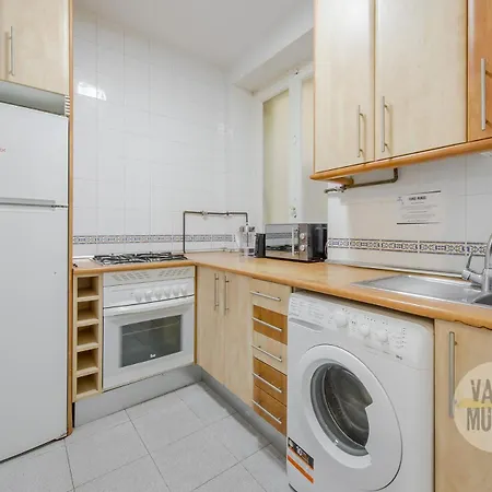 Centrico Apt En La Calle Toledo 77 Apartamento