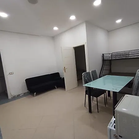 Parsa Residencial House Guest house *
