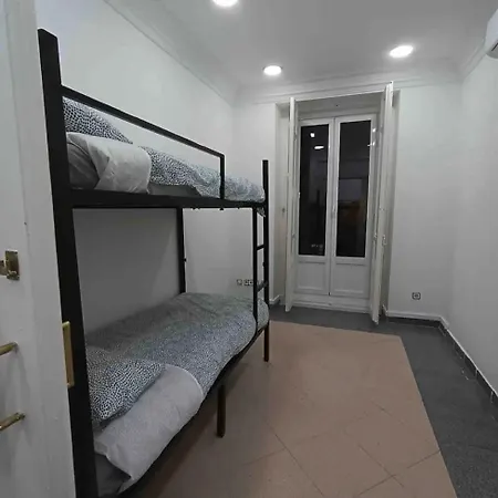 Guest house Parsa Residencial House Madrid