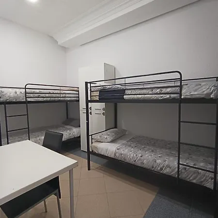 Parsa Residencial House *