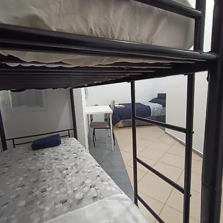 Guest house Parsa Residencial House