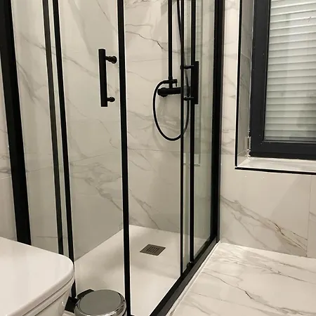 U1 Ap Nuevo, Bien Comunicado Centro Apartment Madrid