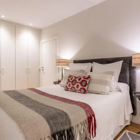Charming 4-person In Exclusive Barrio Salamanca Castello Ii * Madrid