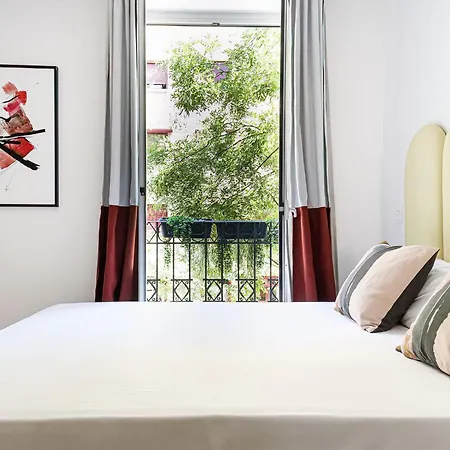 Smartr Atocha Reina Sofia Apartahotel Madrid