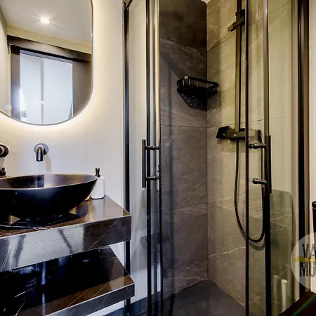 Familiar 5pax En Calle Santa Ana-centro E2 Apartment *