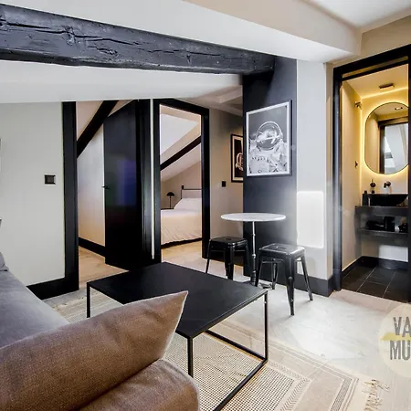 Familiar 5pax En Calle Santa Ana-centro E2