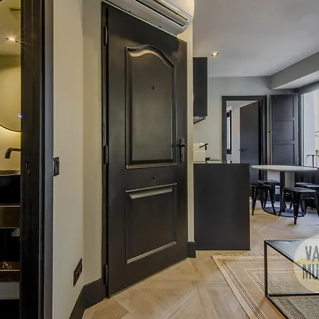 Apartamento Deluxe 7pax En La Latina-centro De E2