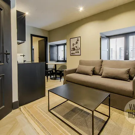 Apartamento Fantastic 7p En Calle Santa Ana-la Latina E2