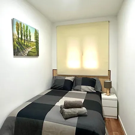 Bustos Dreams Apartment Madrid