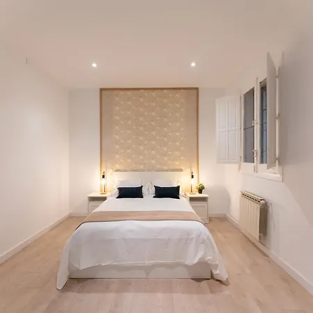 Luxe In Chamberi Chic Apartment Madrid