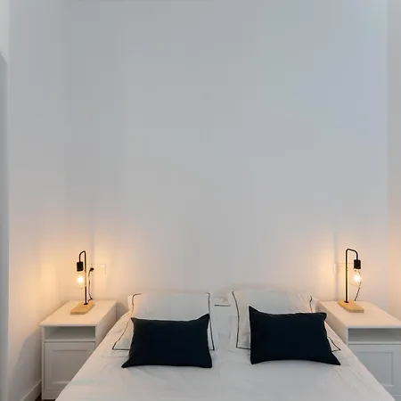 Luxe North