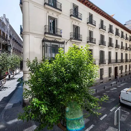 Chueca - Pedro Zerolo By Sharingco